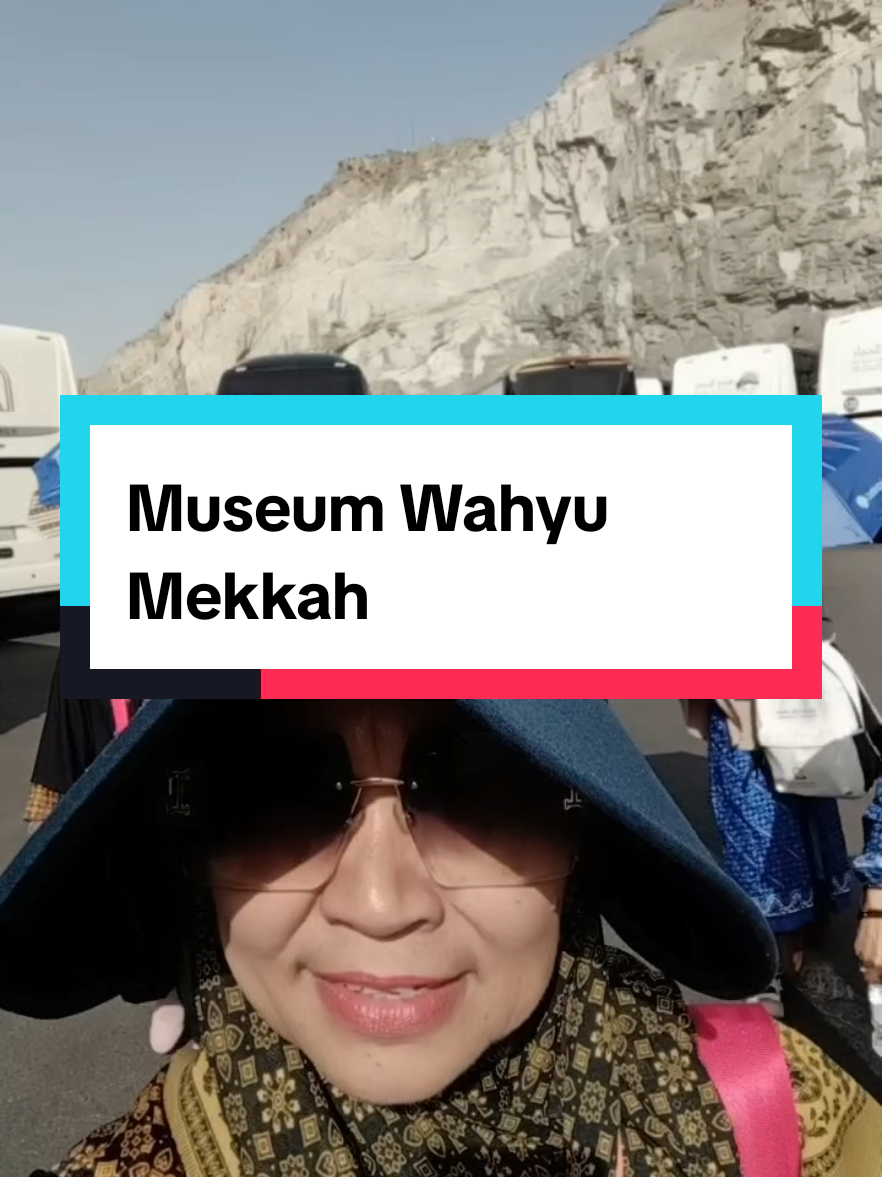 @Desmaniar-TourLeaderUmrohHaji