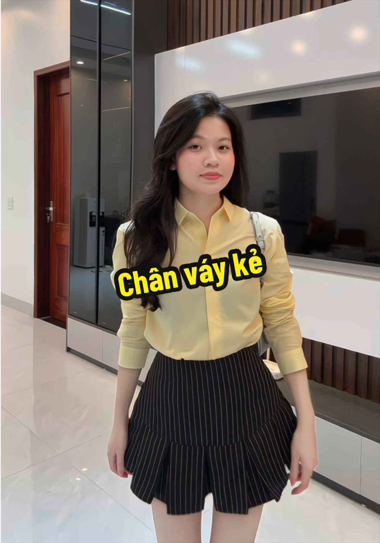 @Hằng t&uacute;n 👻