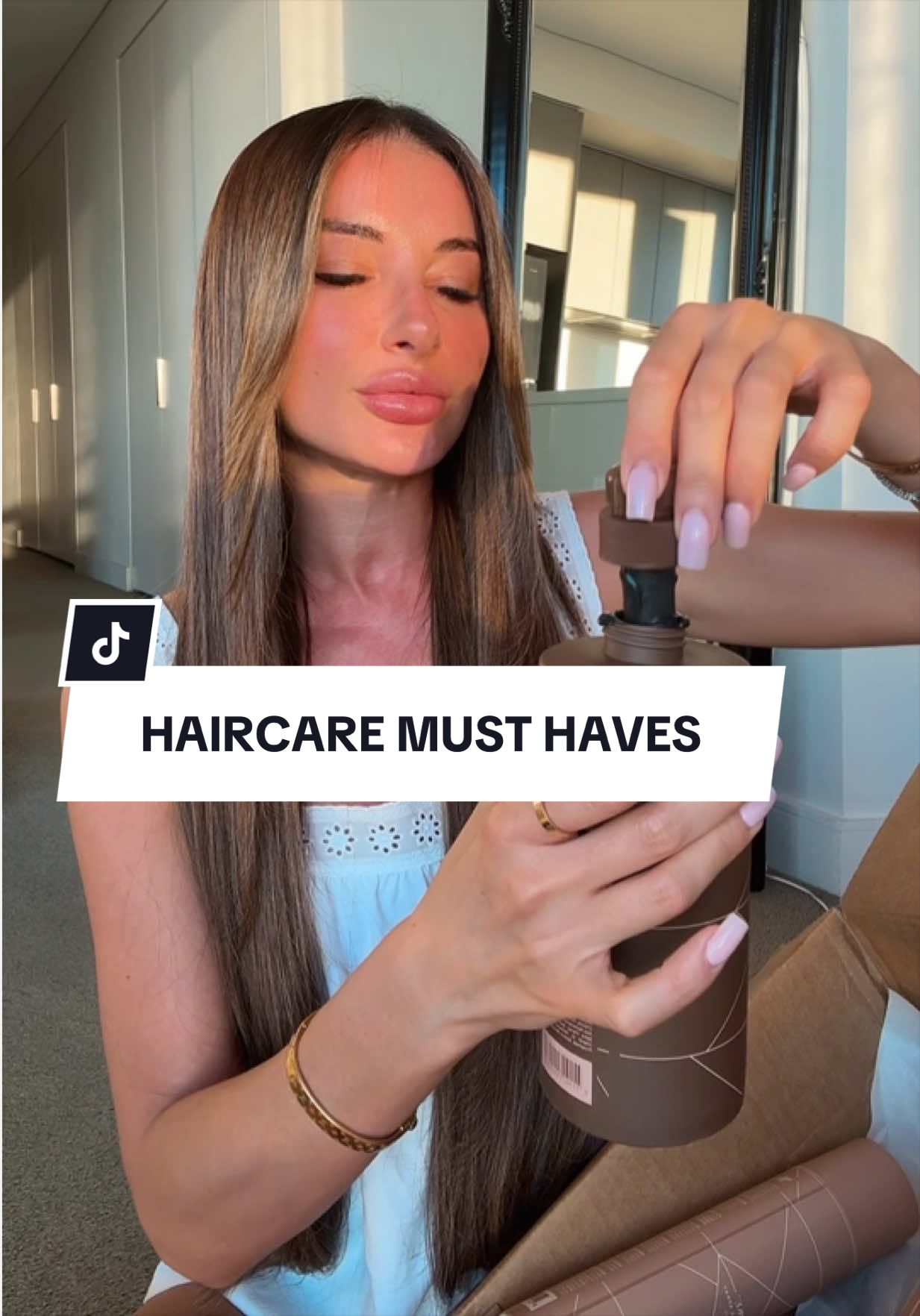 @SARAHEMILIAOFFICIAL