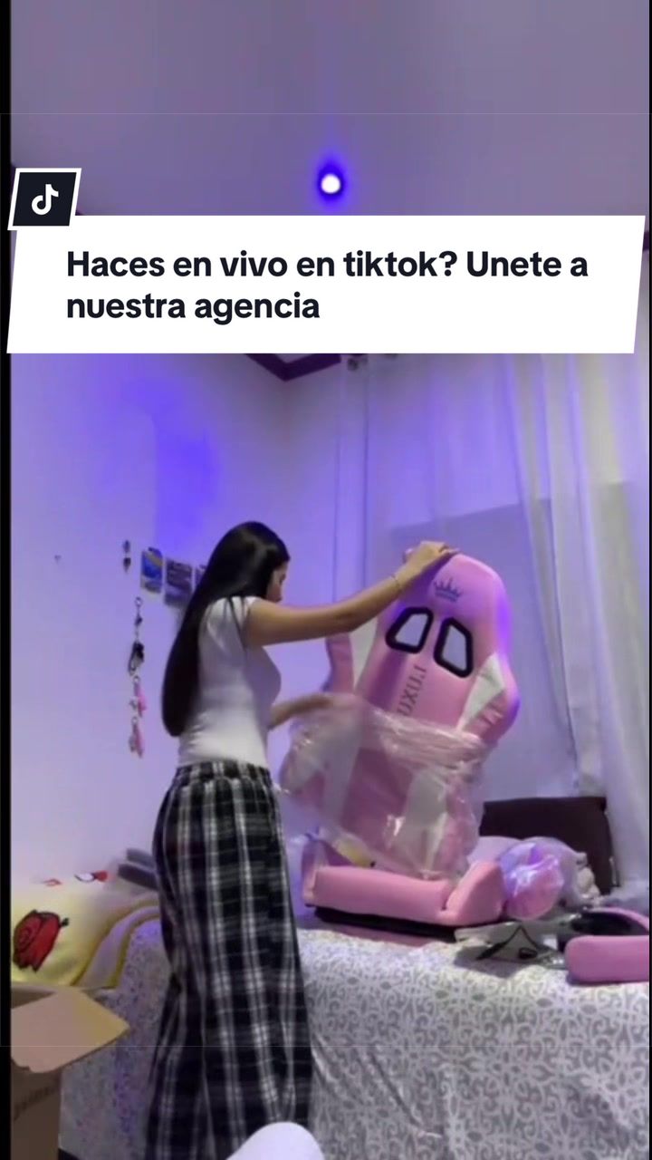 @AGENCIA ADN
