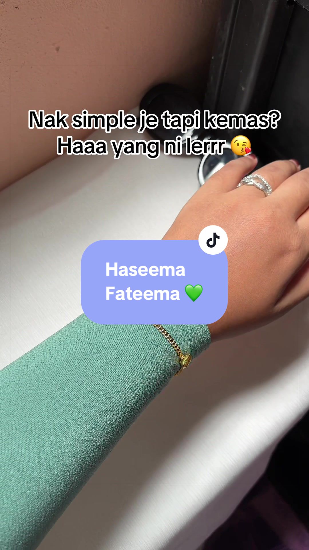 @Shop with Kakak 🛍️