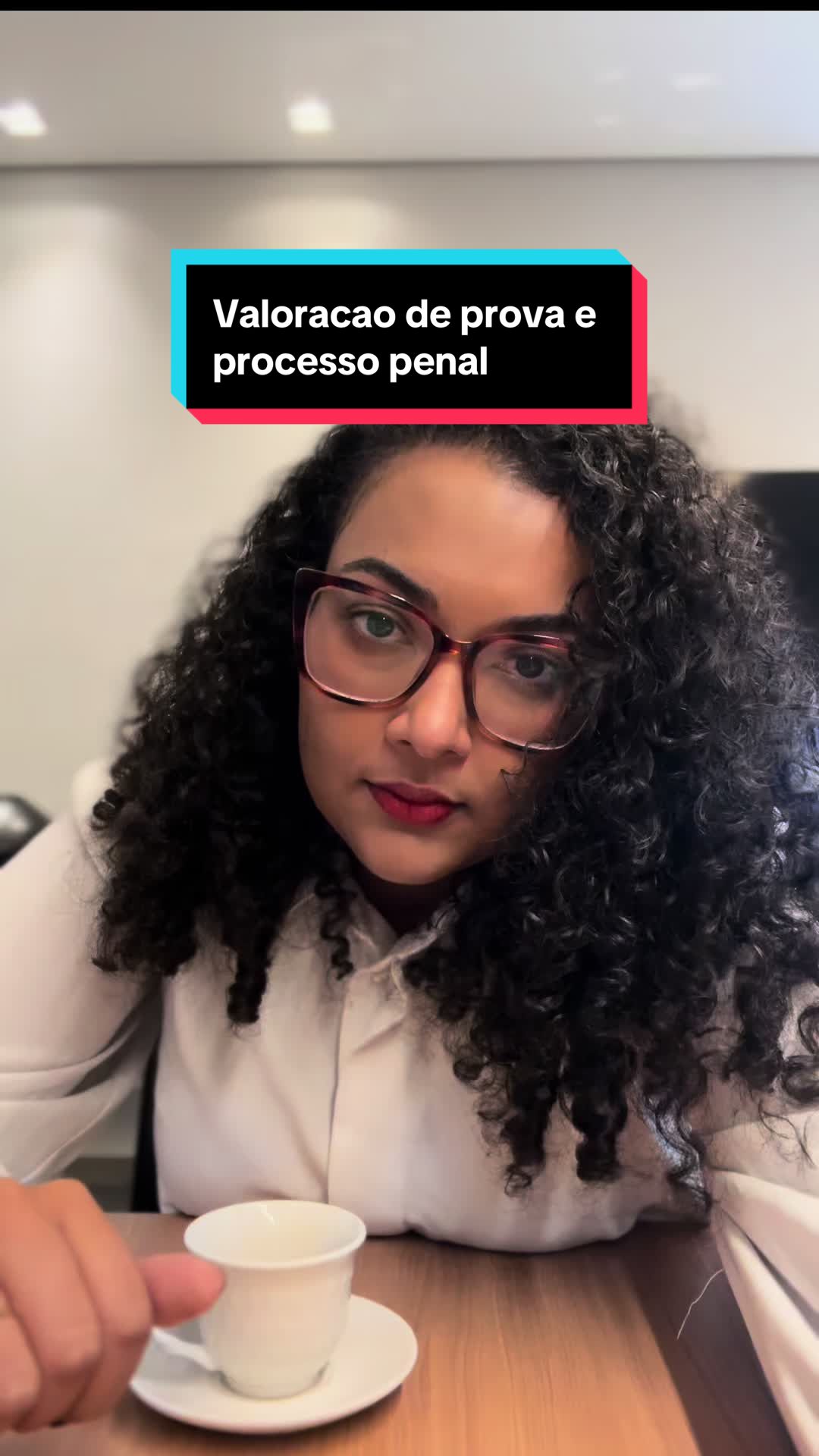 @Thais Carvalho | Criminalista