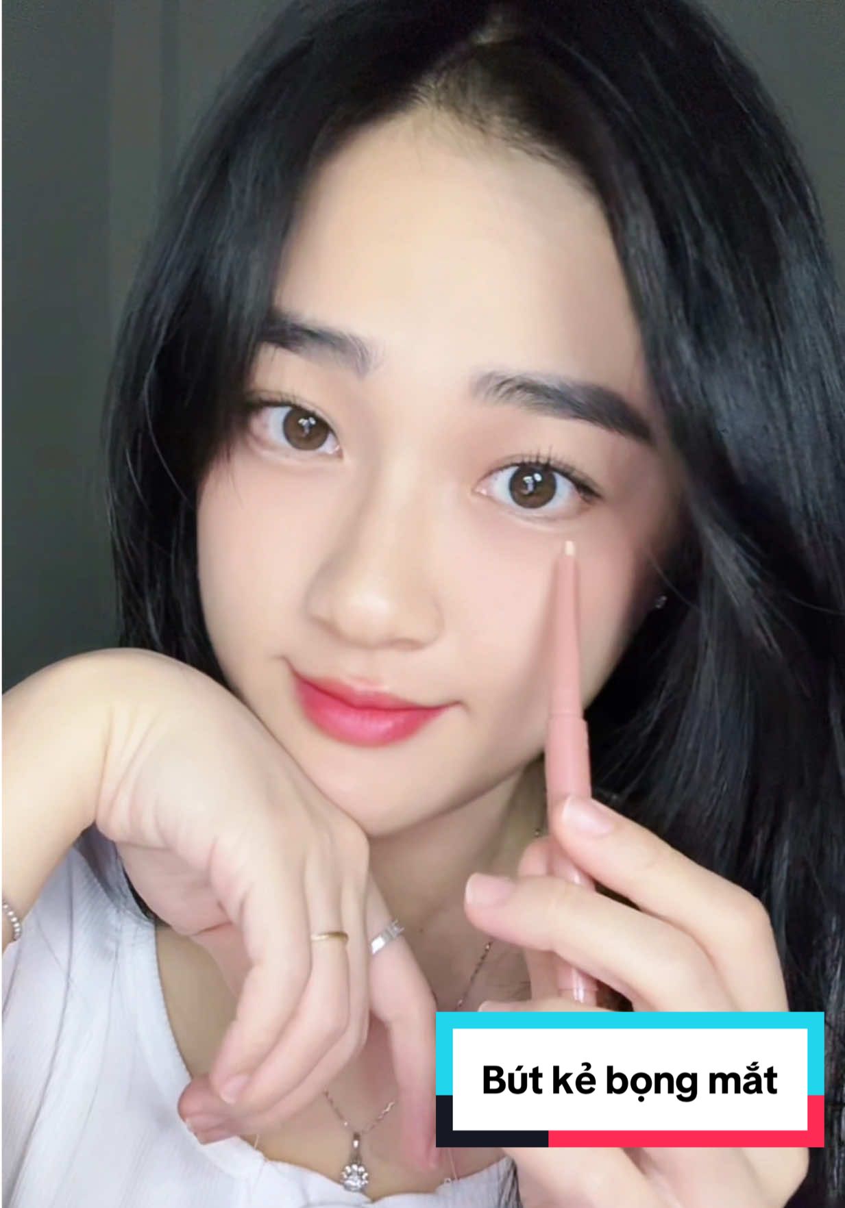 @𝓣𝓱𝓪́𝓲 𝓣𝓻𝓪̂𝓷 🎀