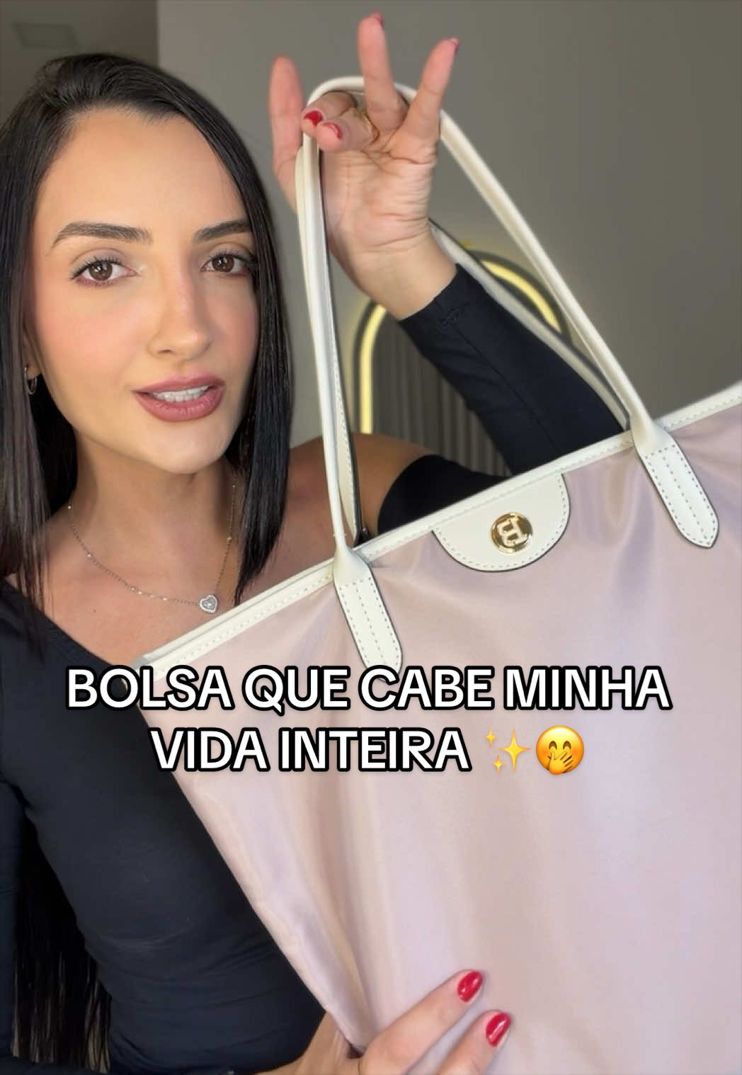 @Júlia Ferolla