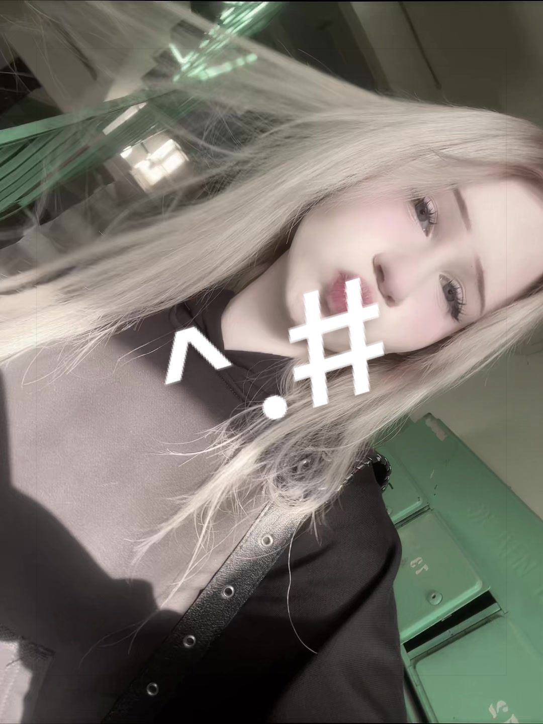 @0_0