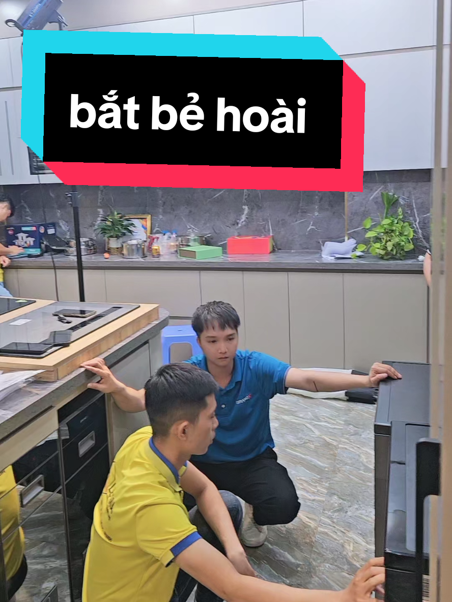 @THẰNG THỢ ĐỤNG