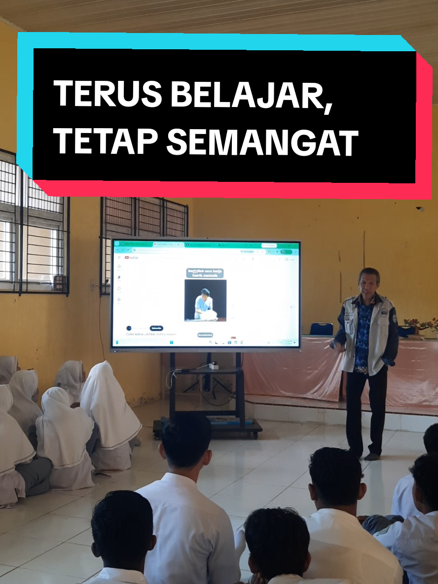@🏳Swara Mahardika🏳