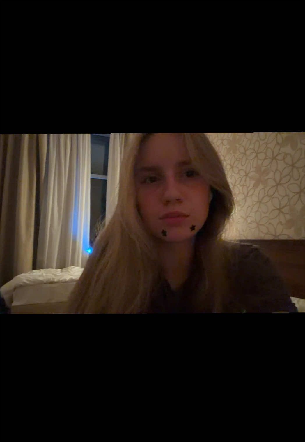 @алискаа🪽