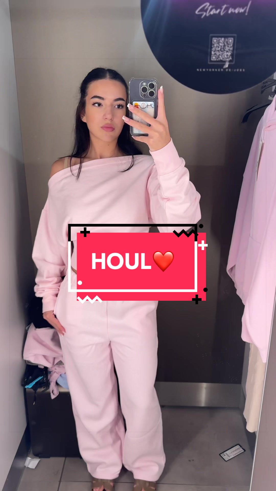 @LaraBarisic