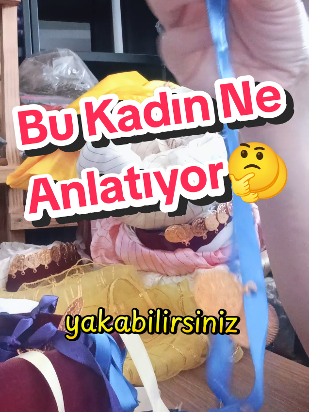 @Armoni Kost&uuml;m