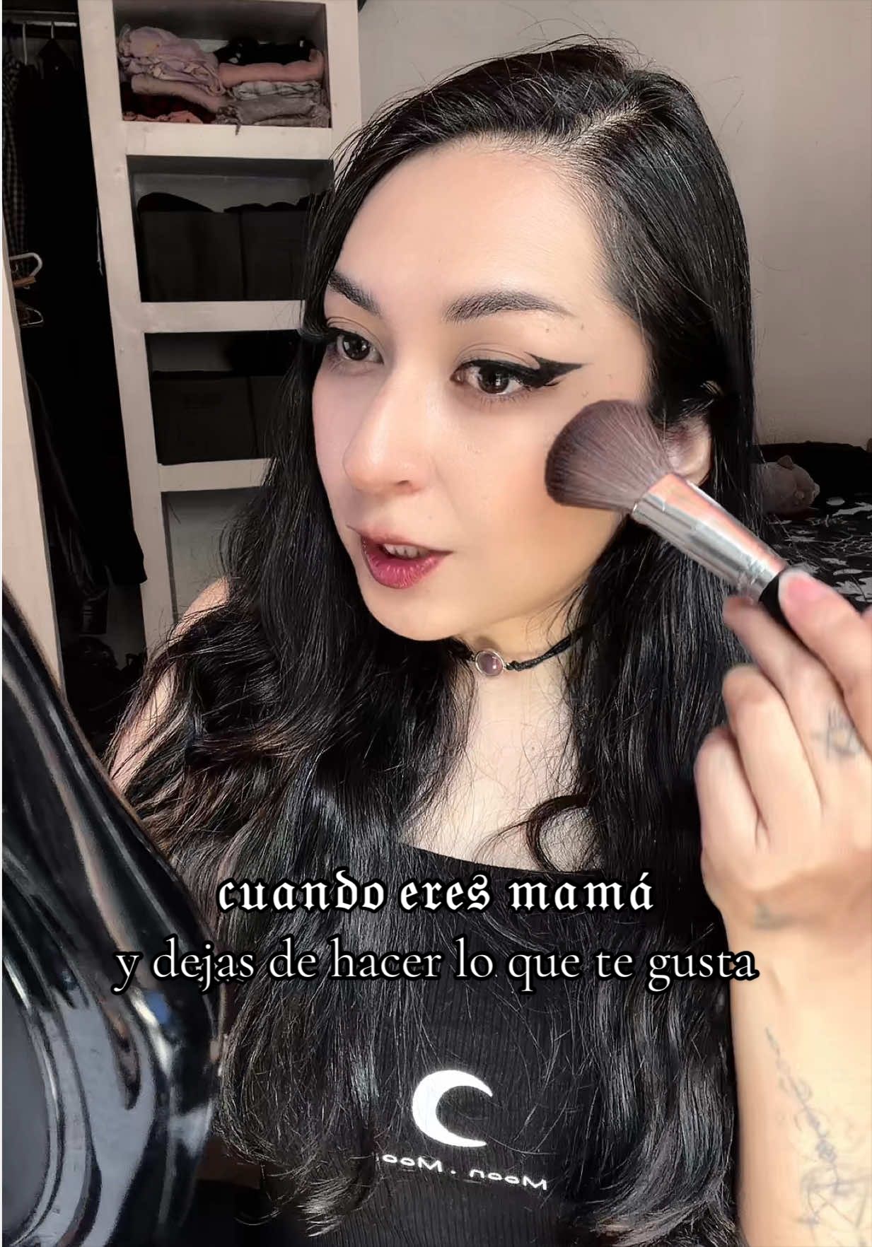 @monniemoon_