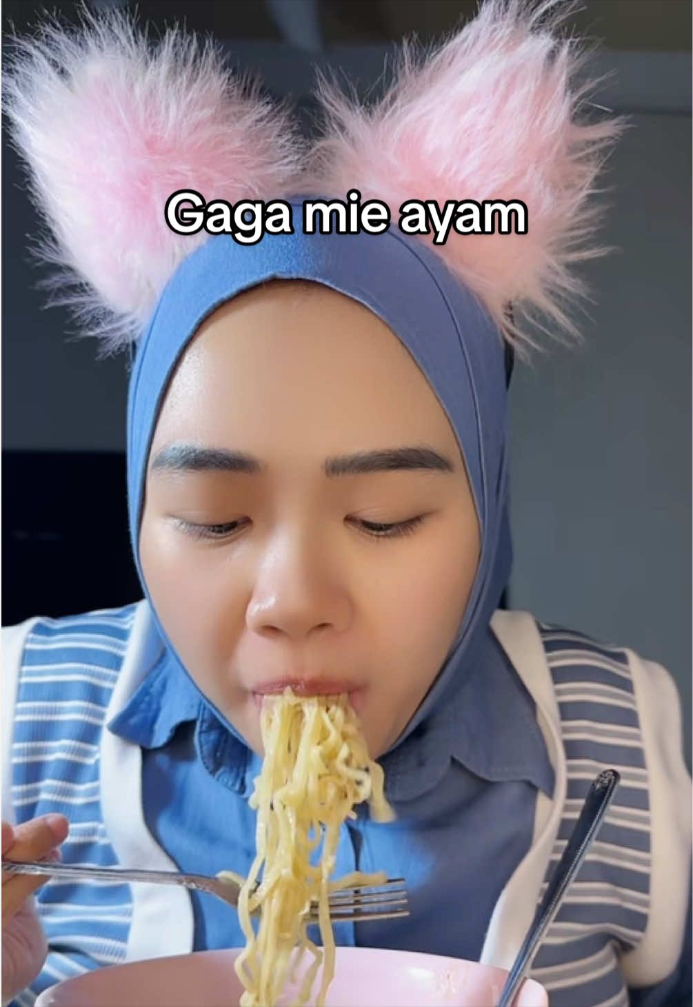 @EkaNis14