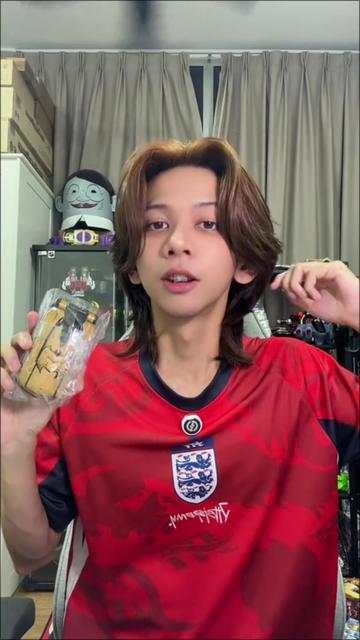 @๐ธ๐จ๐ ๐ค
