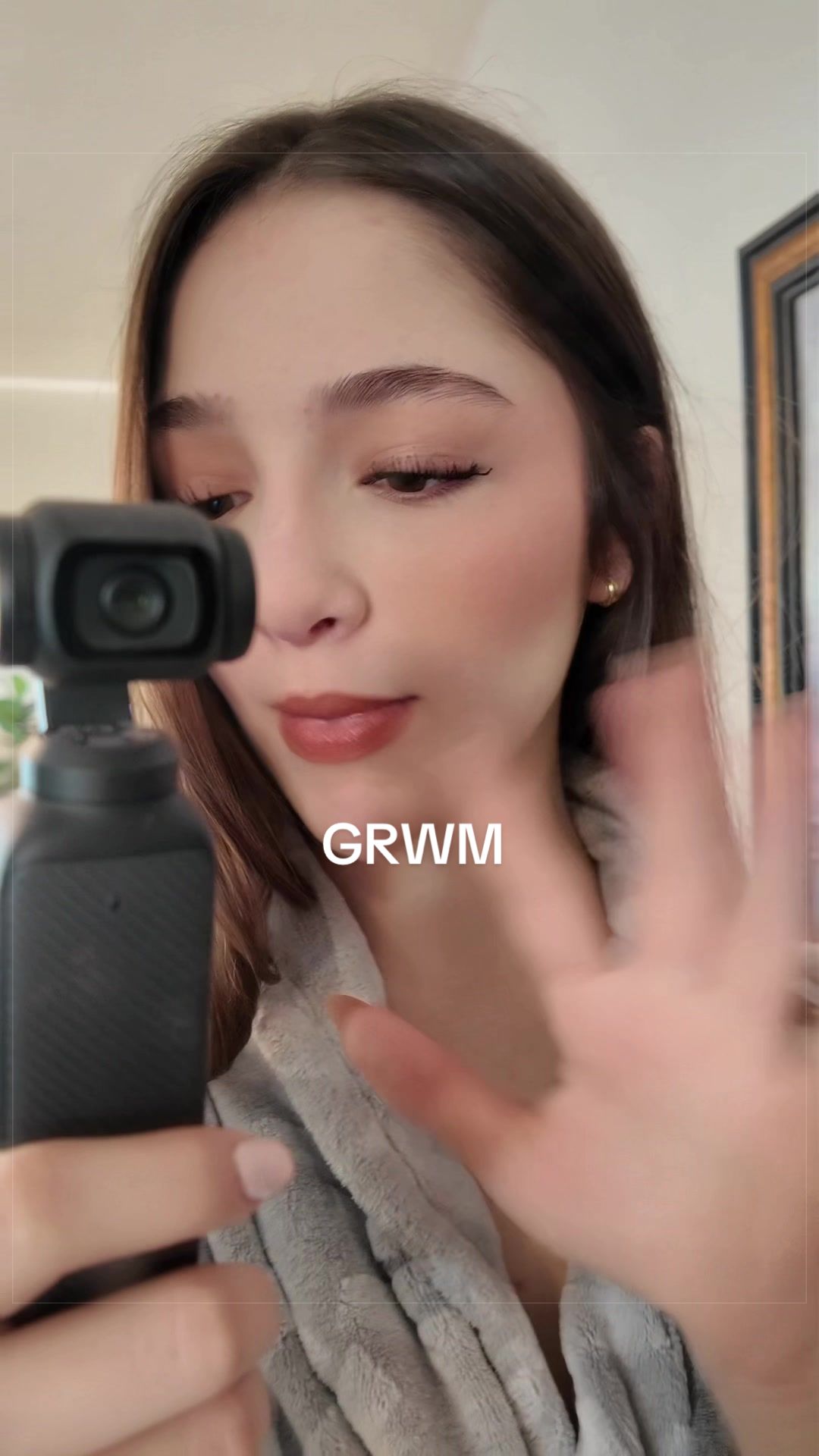 @isabella