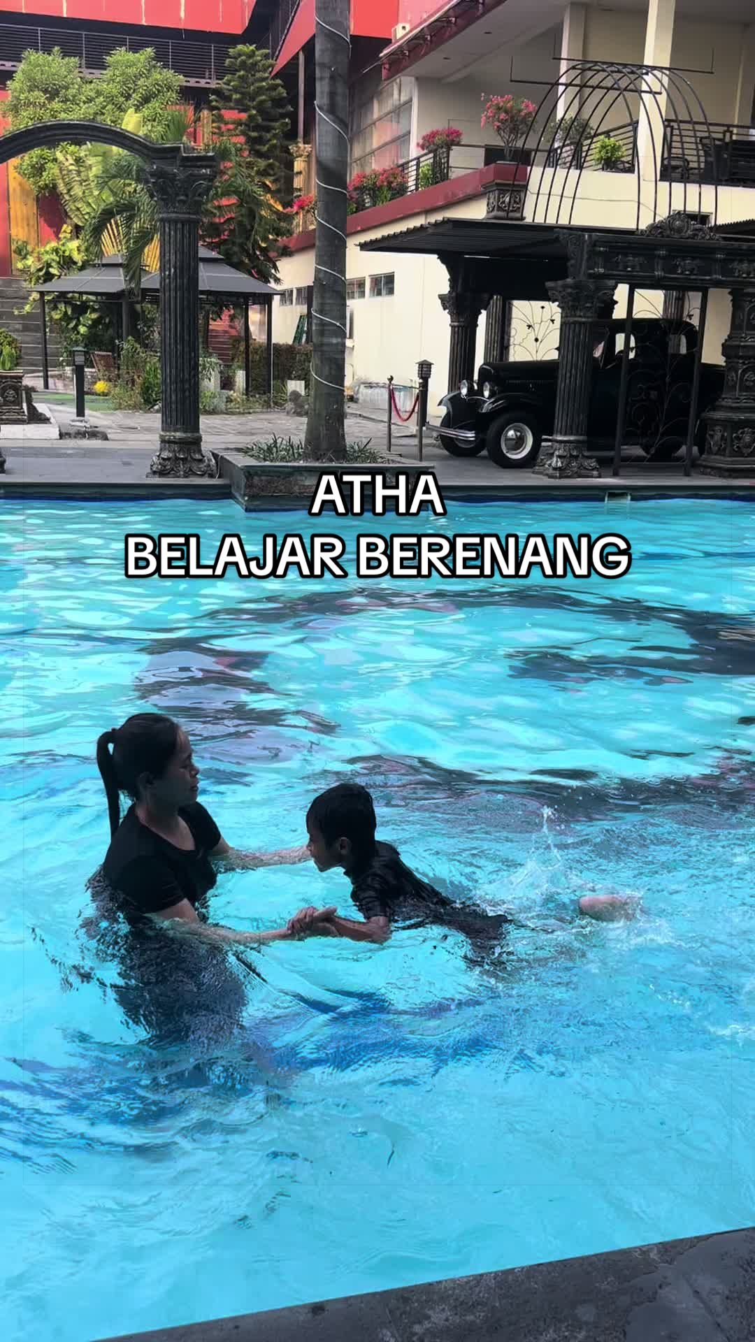 @AZRINA VEIL