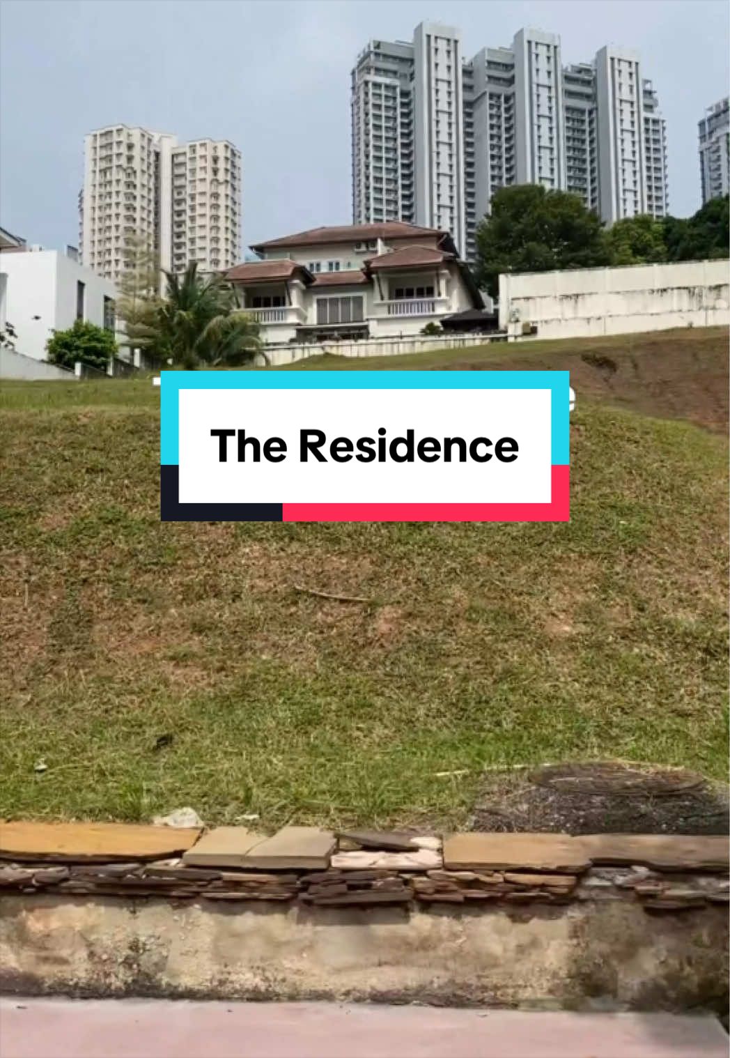 @The Peak Realty