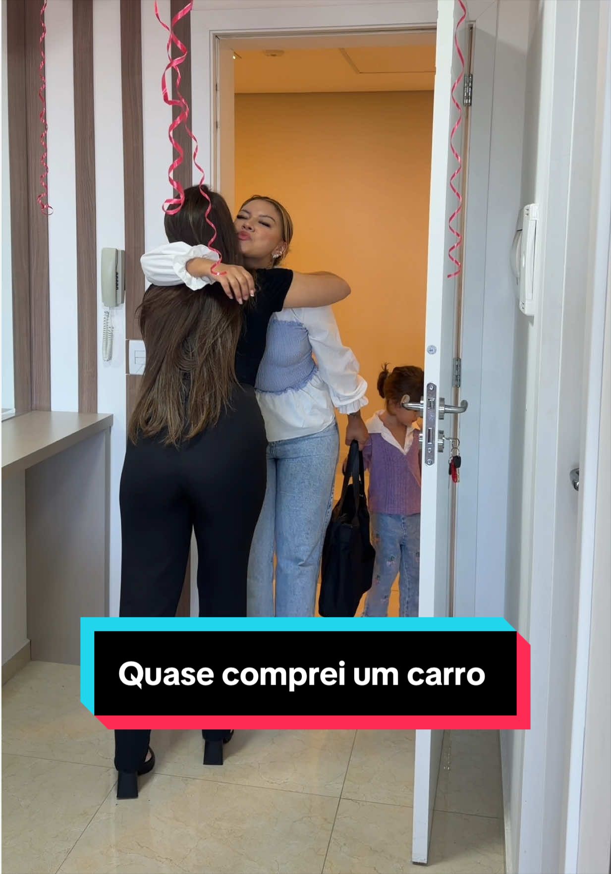 @Alessandra Andrade