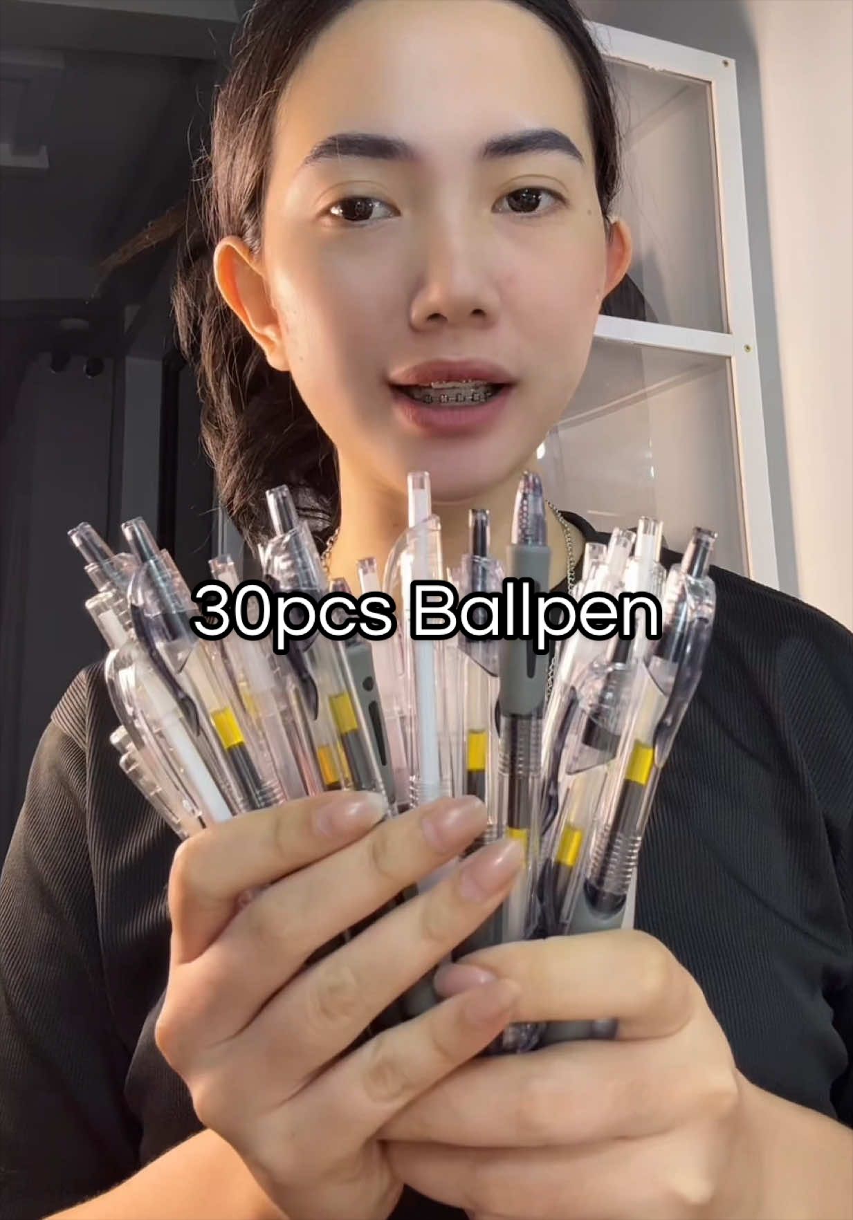 @Hazelpetipit