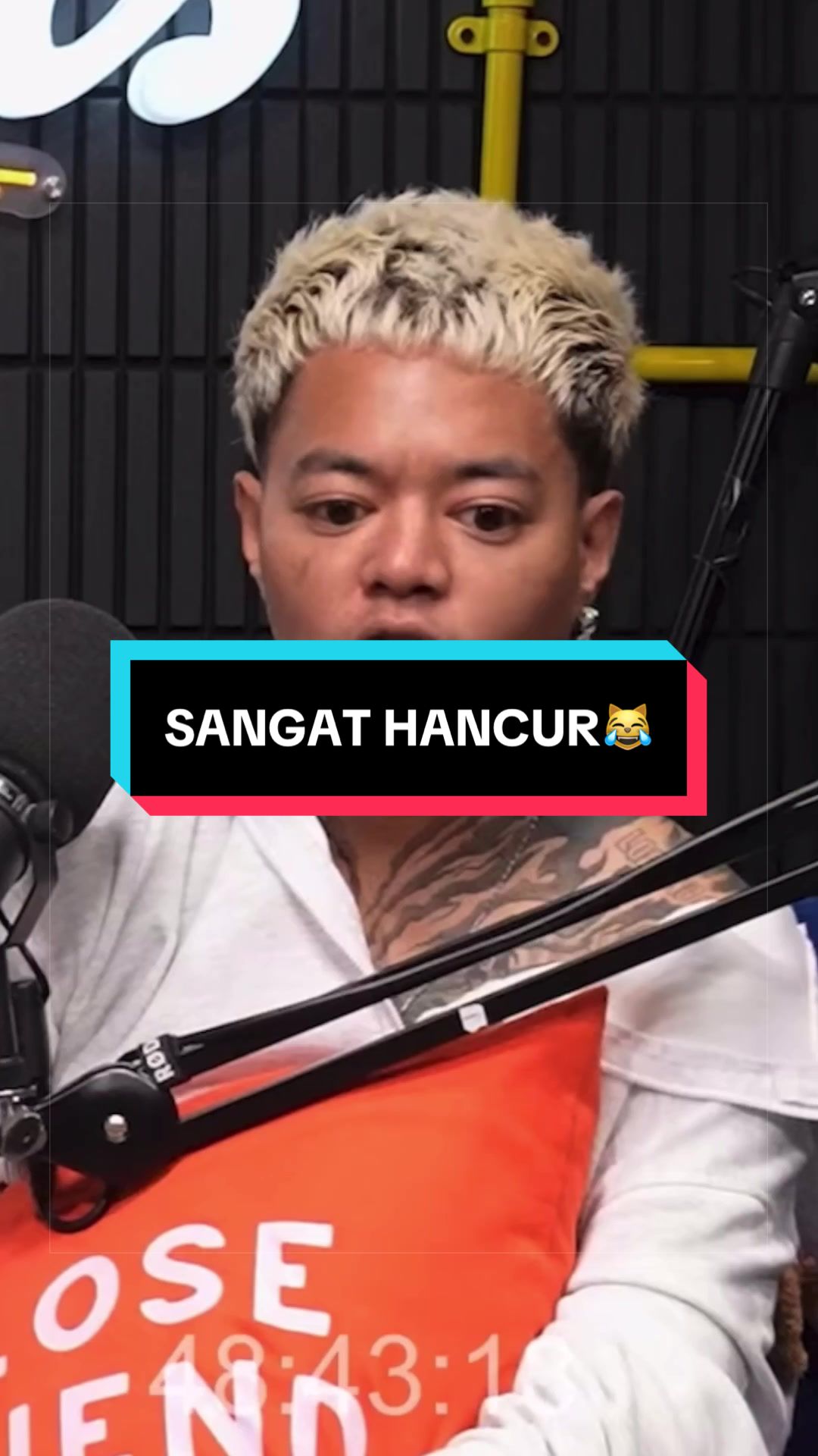 @𝙎𝙐𝙋𝙀𝙍𝙑𝘼𝙉