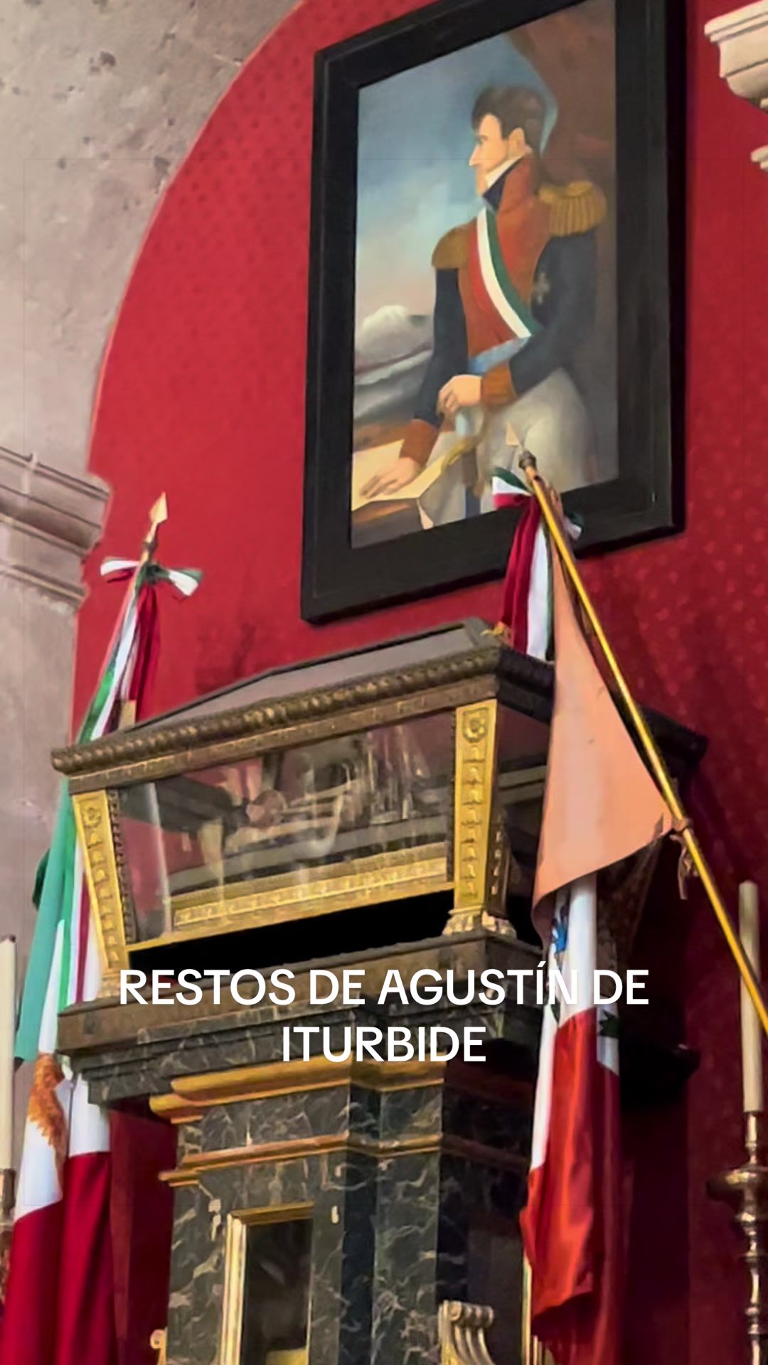 @RECORRIENDO LA HISTORIA