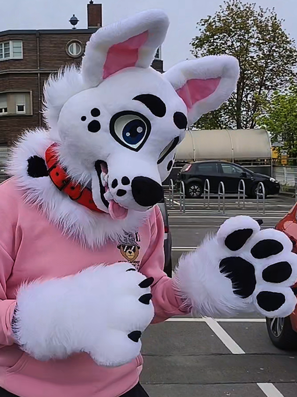 @EMICKS_FURRY