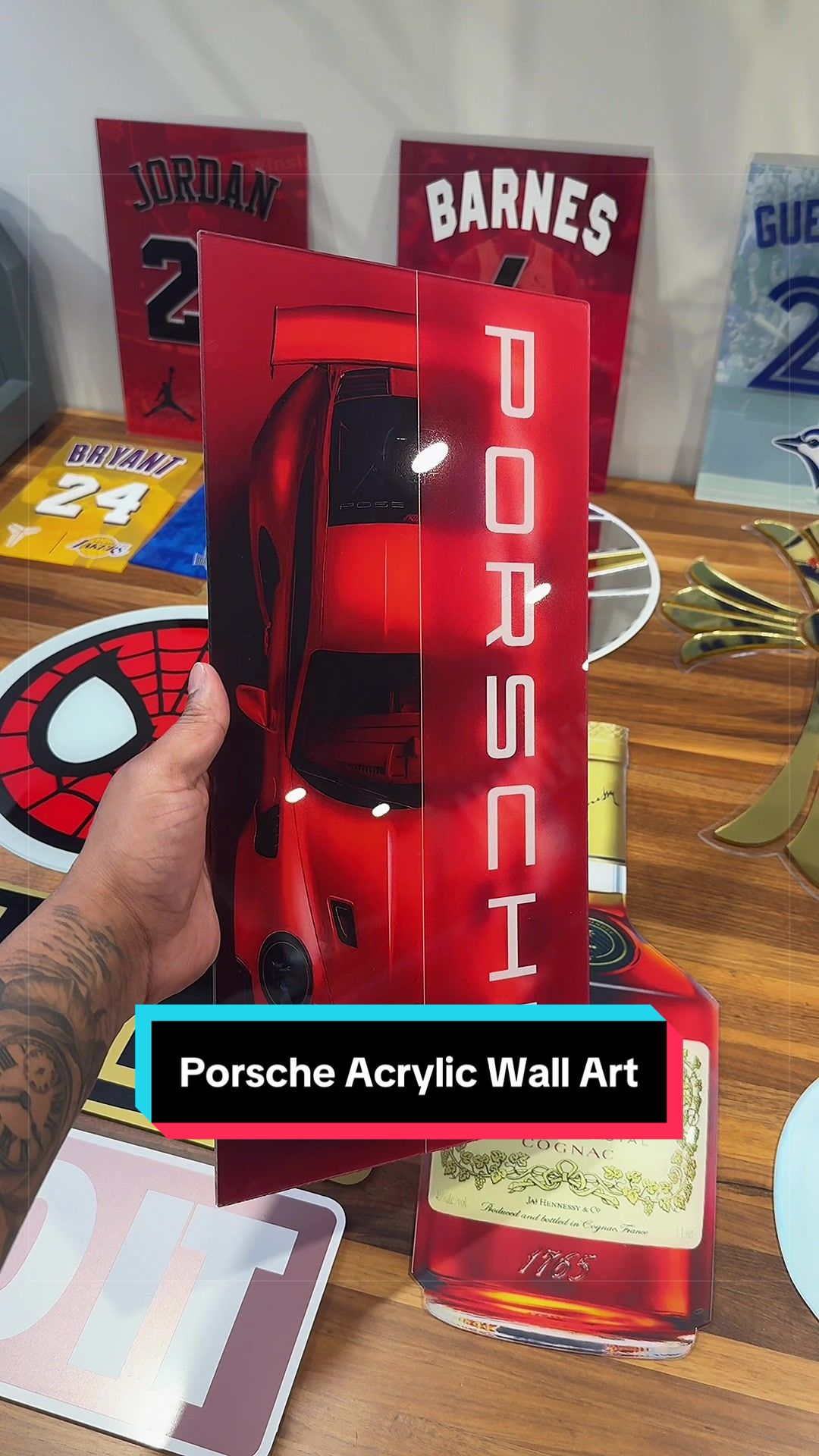 @MazerDesign | Acrylic Wall Art