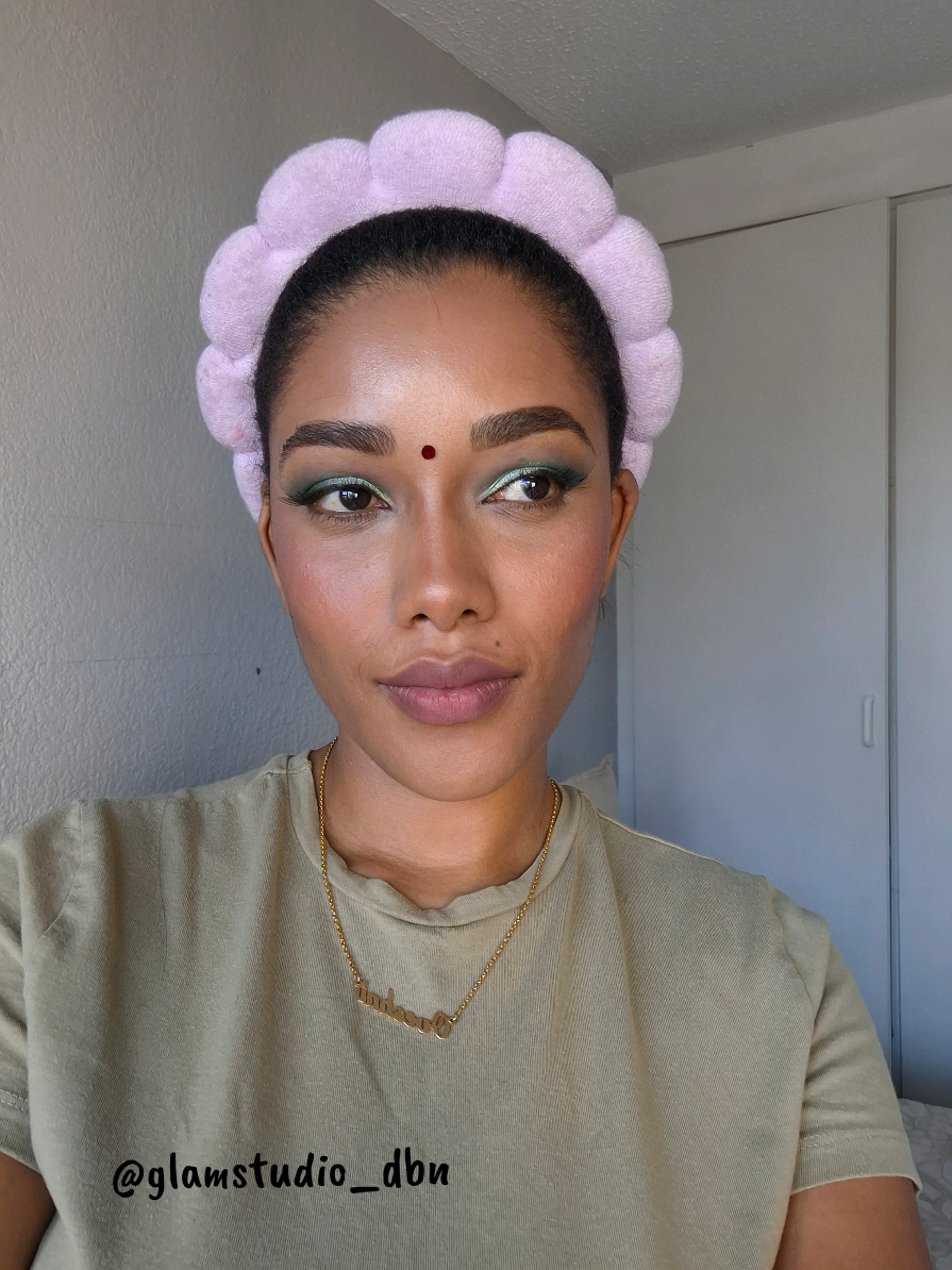 @Oveshni.M Makeup Artist