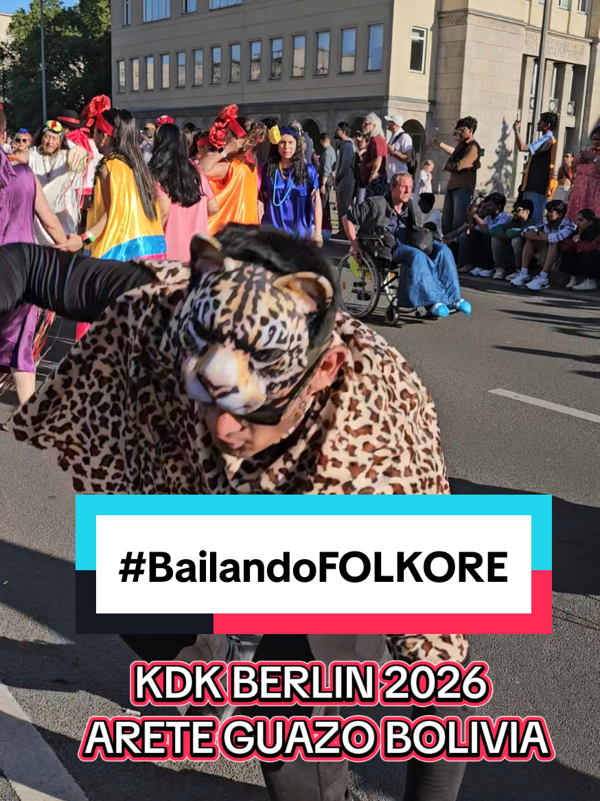 @BailandoFOLKLORE