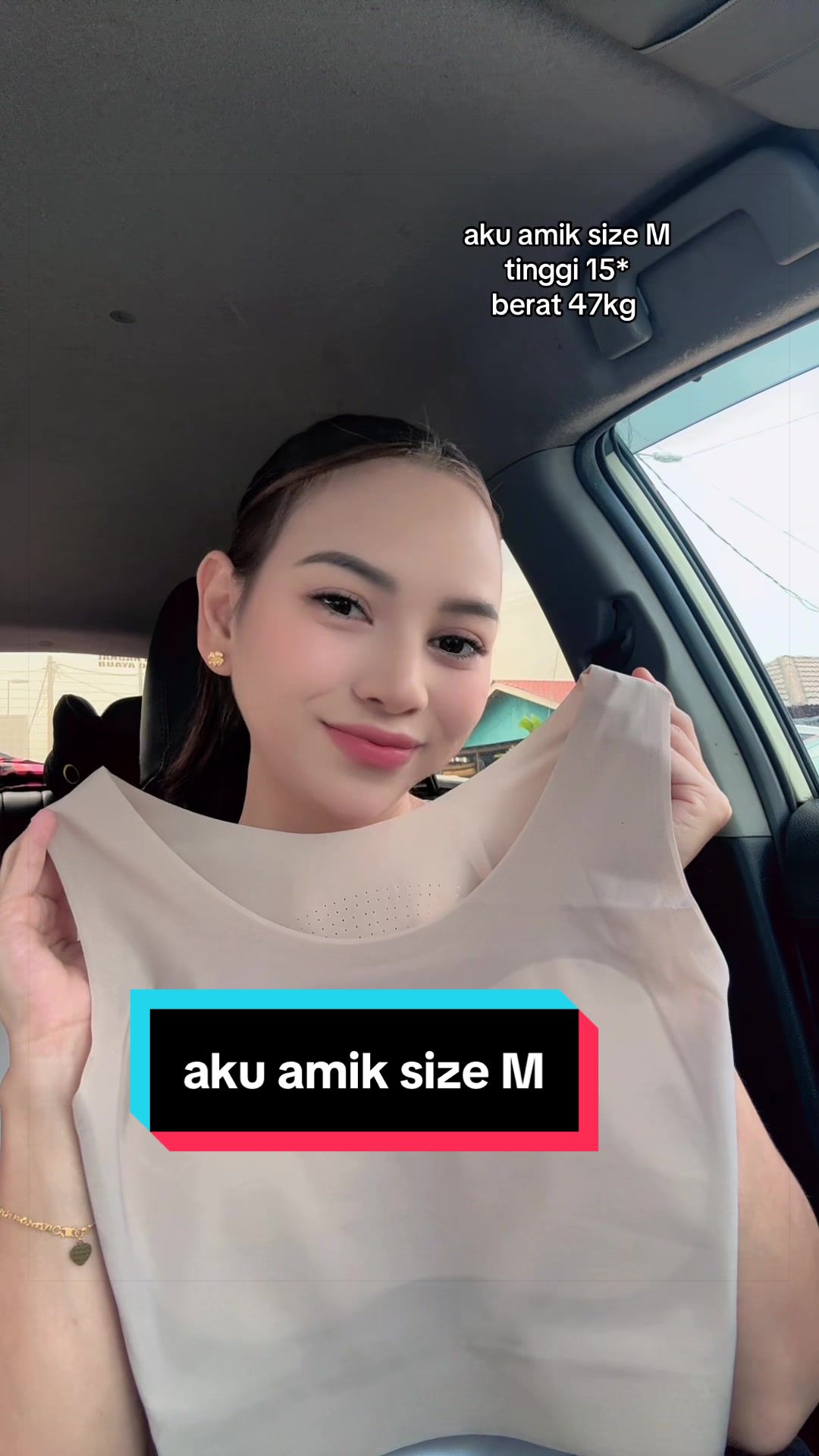 @Nora Lunia