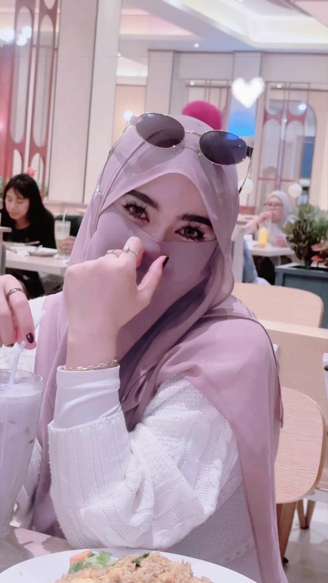 @Yuninda95