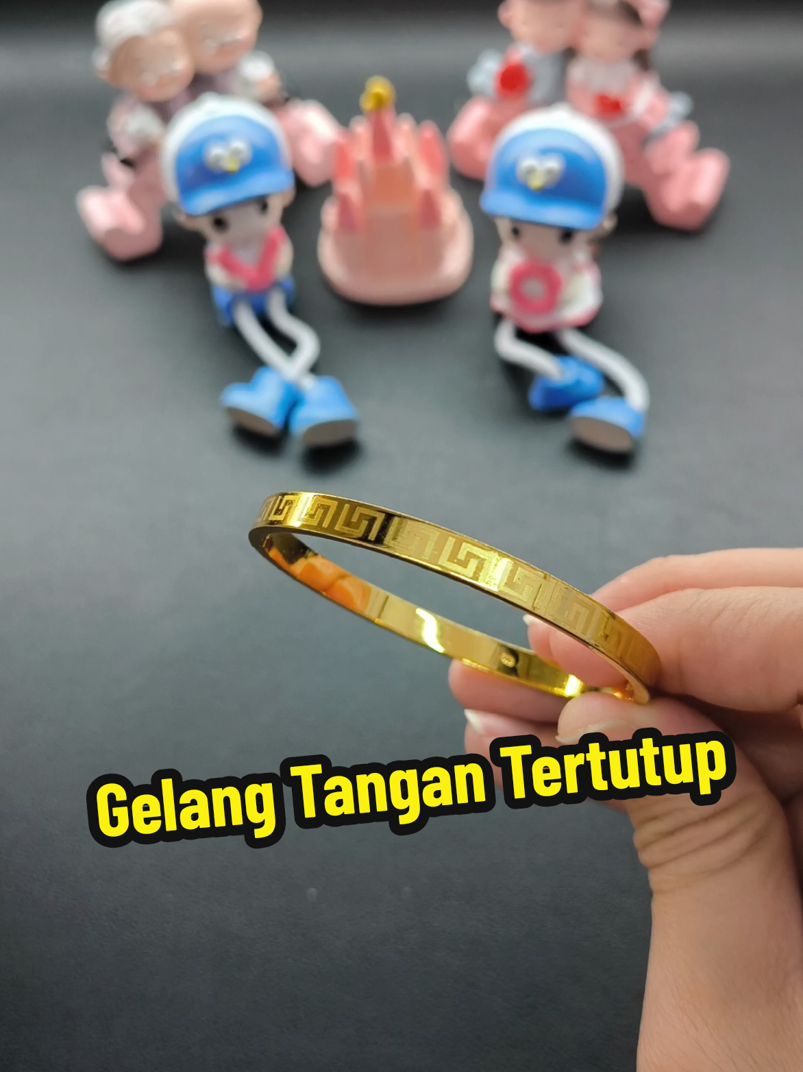 @FashionForUshop