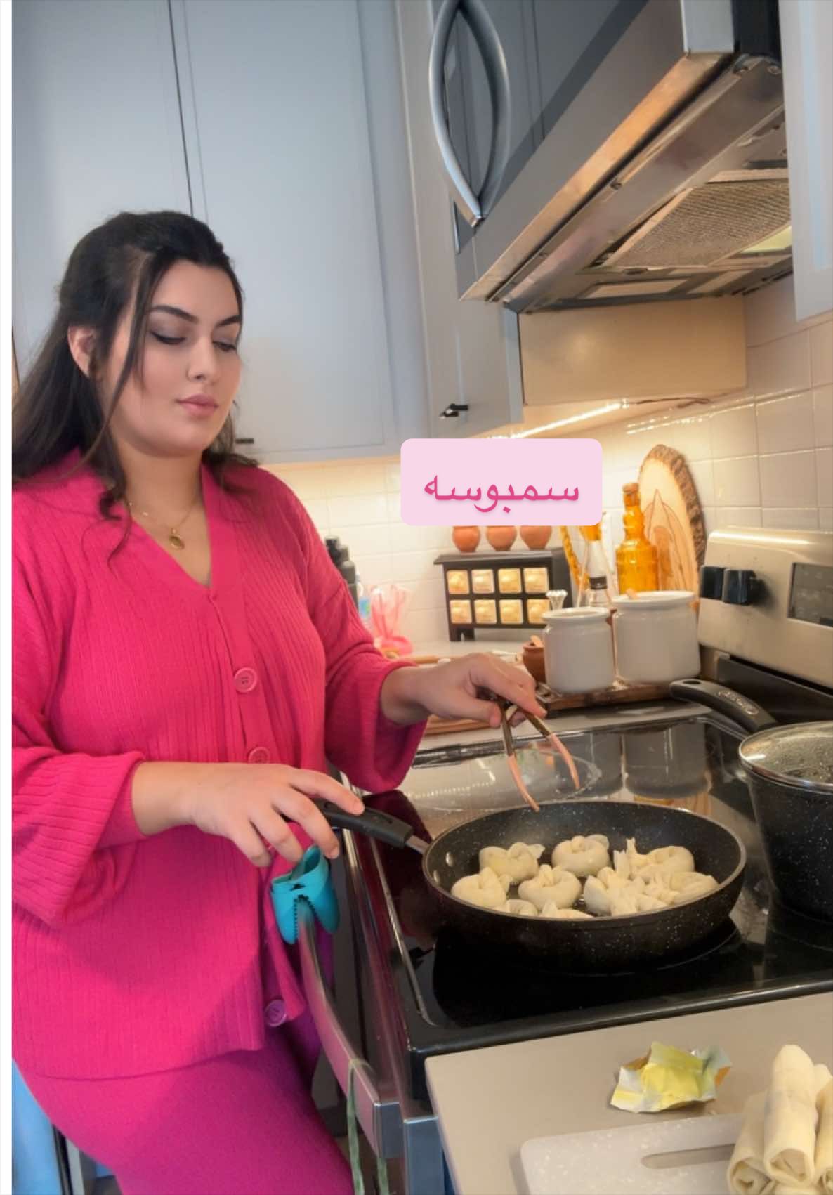 @zhella_Aziz