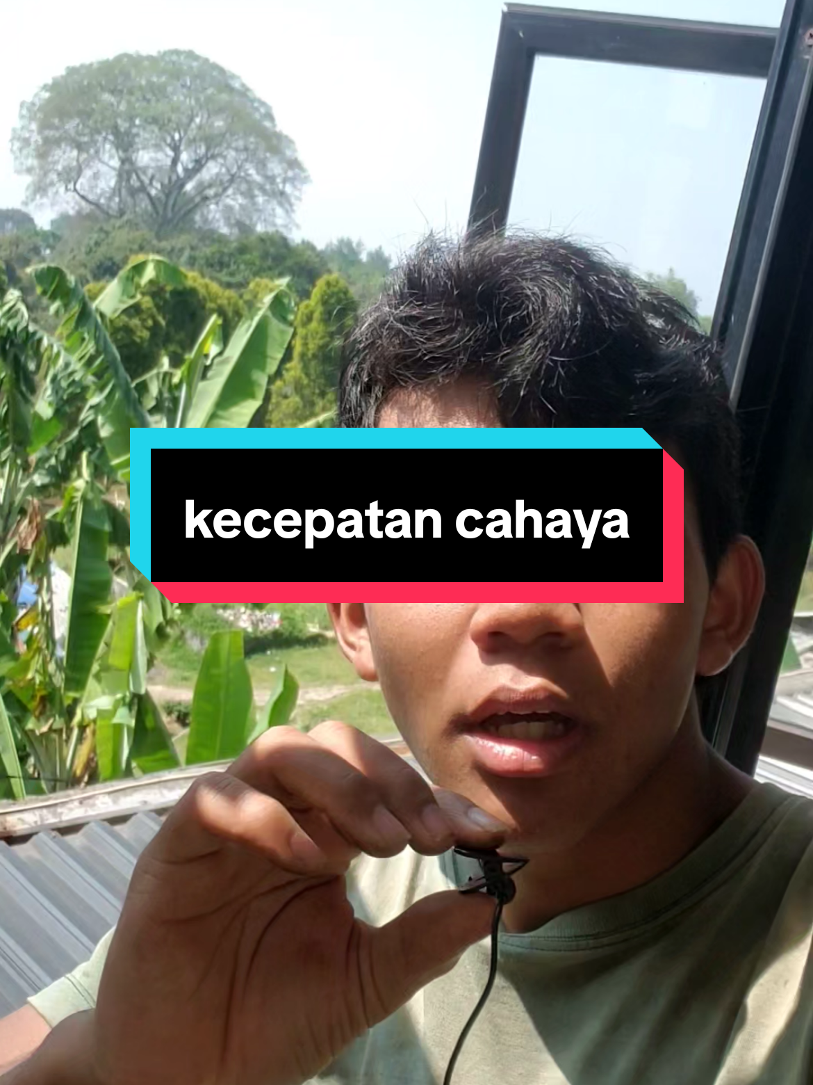 @demoryphicus