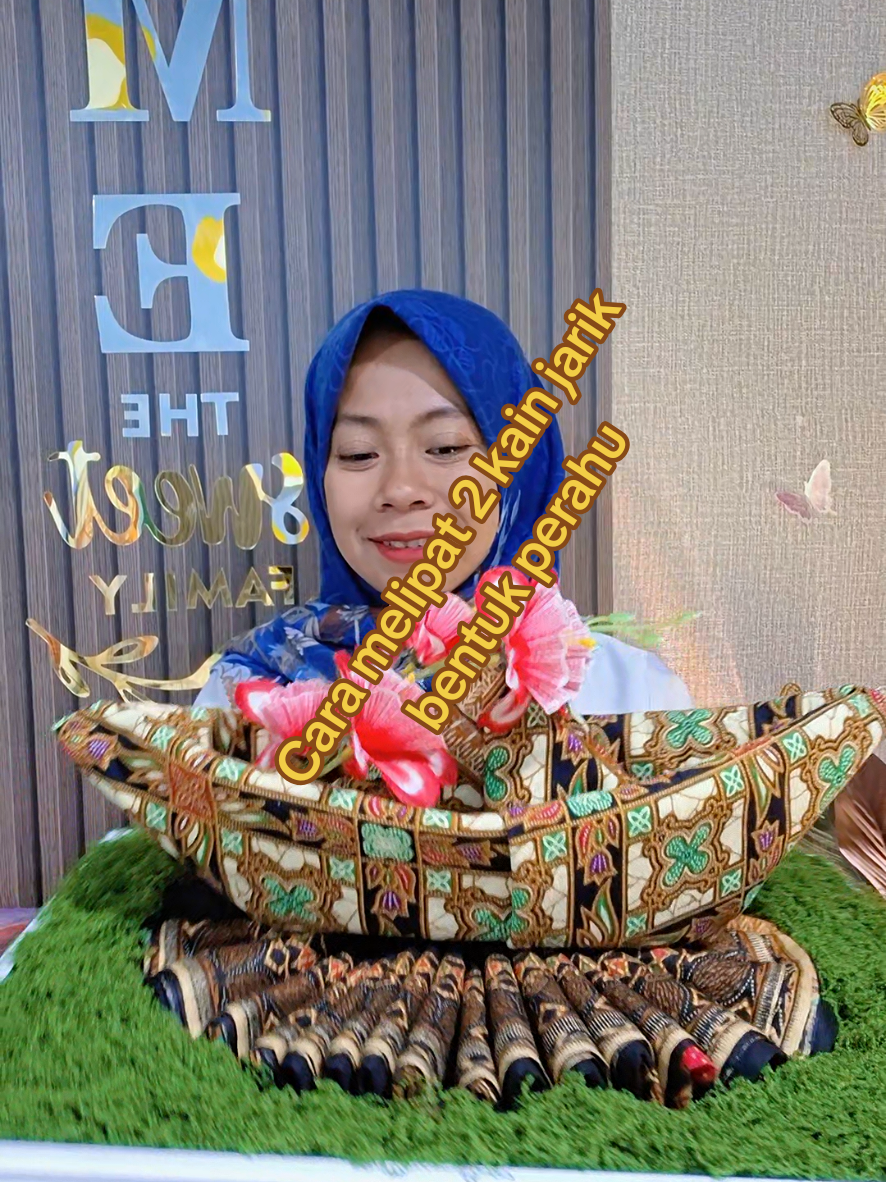 @Siti Fatimah|Gift Box