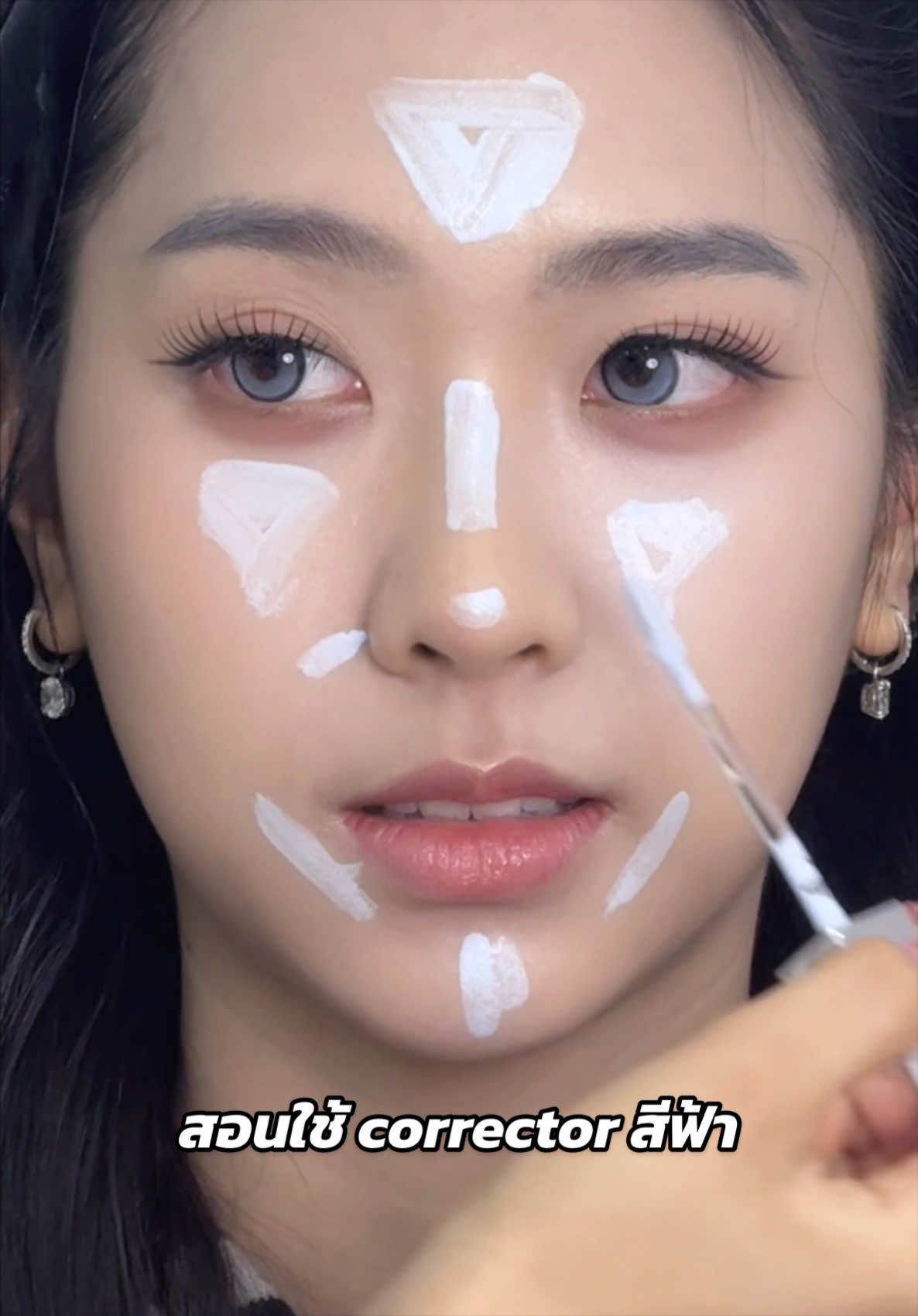 @mayz.makeup ช่างแต่งหน้า