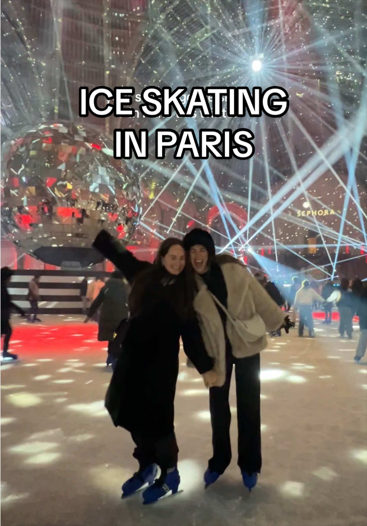 @ZOE IN PARIS 🇫🇷