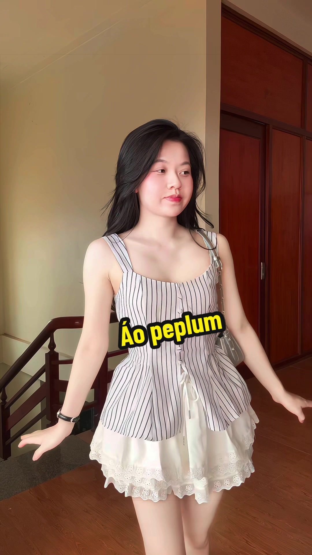 @Hằng t&uacute;n 👻