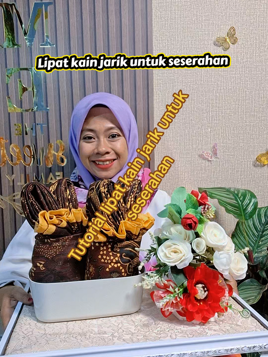 @Siti Fatimah|Gift Box