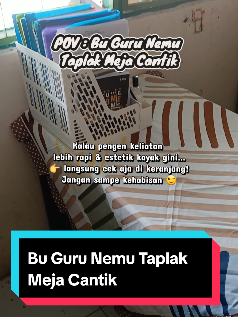 @Galeri Bu Ni di Sekolah