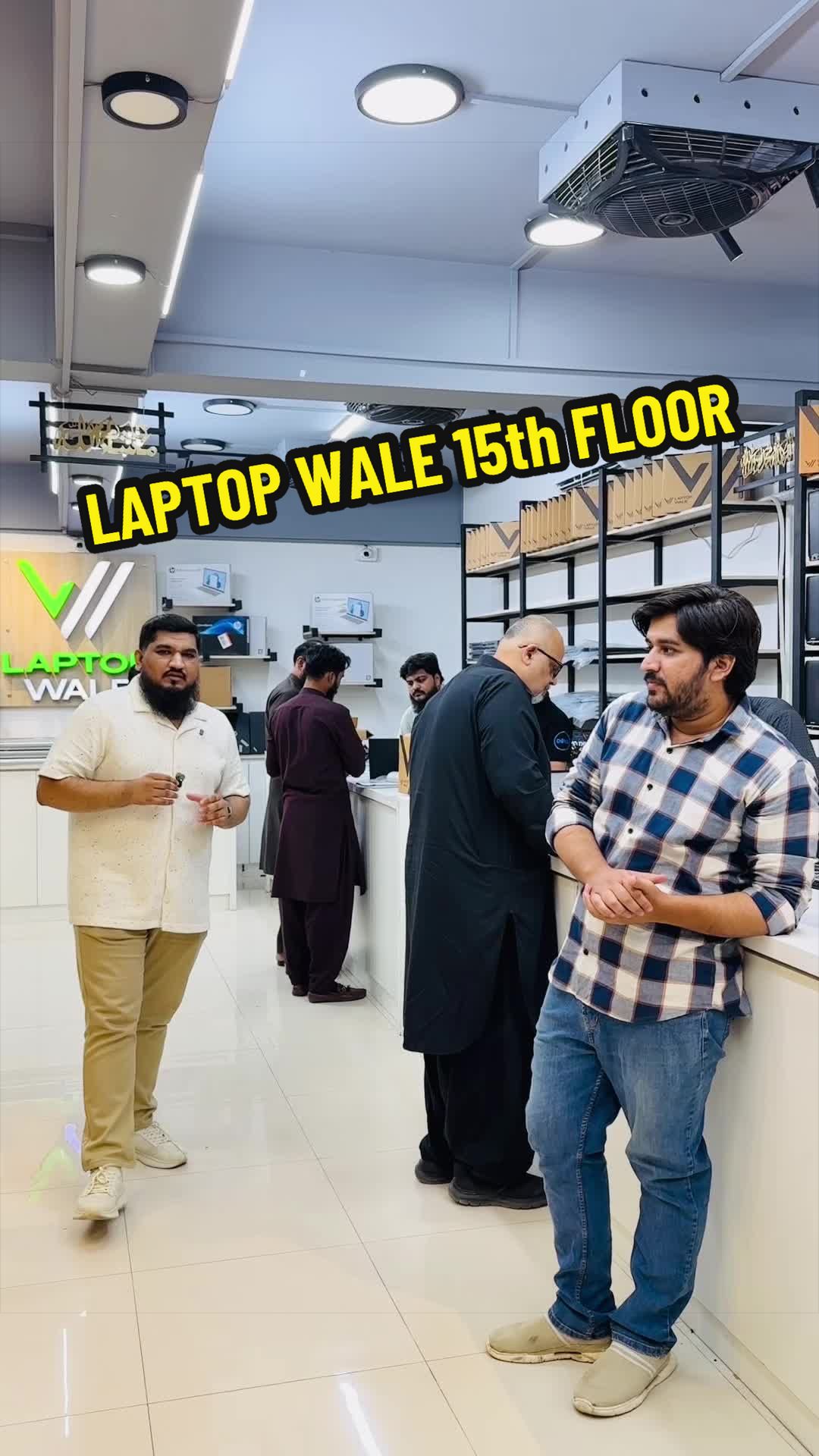 @Laptop Wale💻