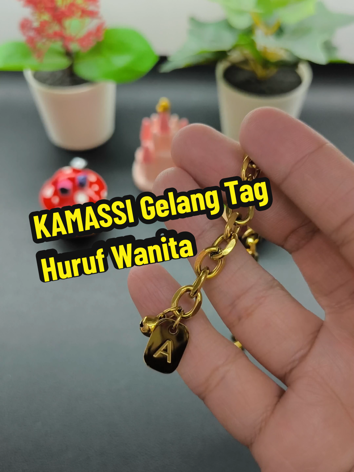 @FashionForUshop