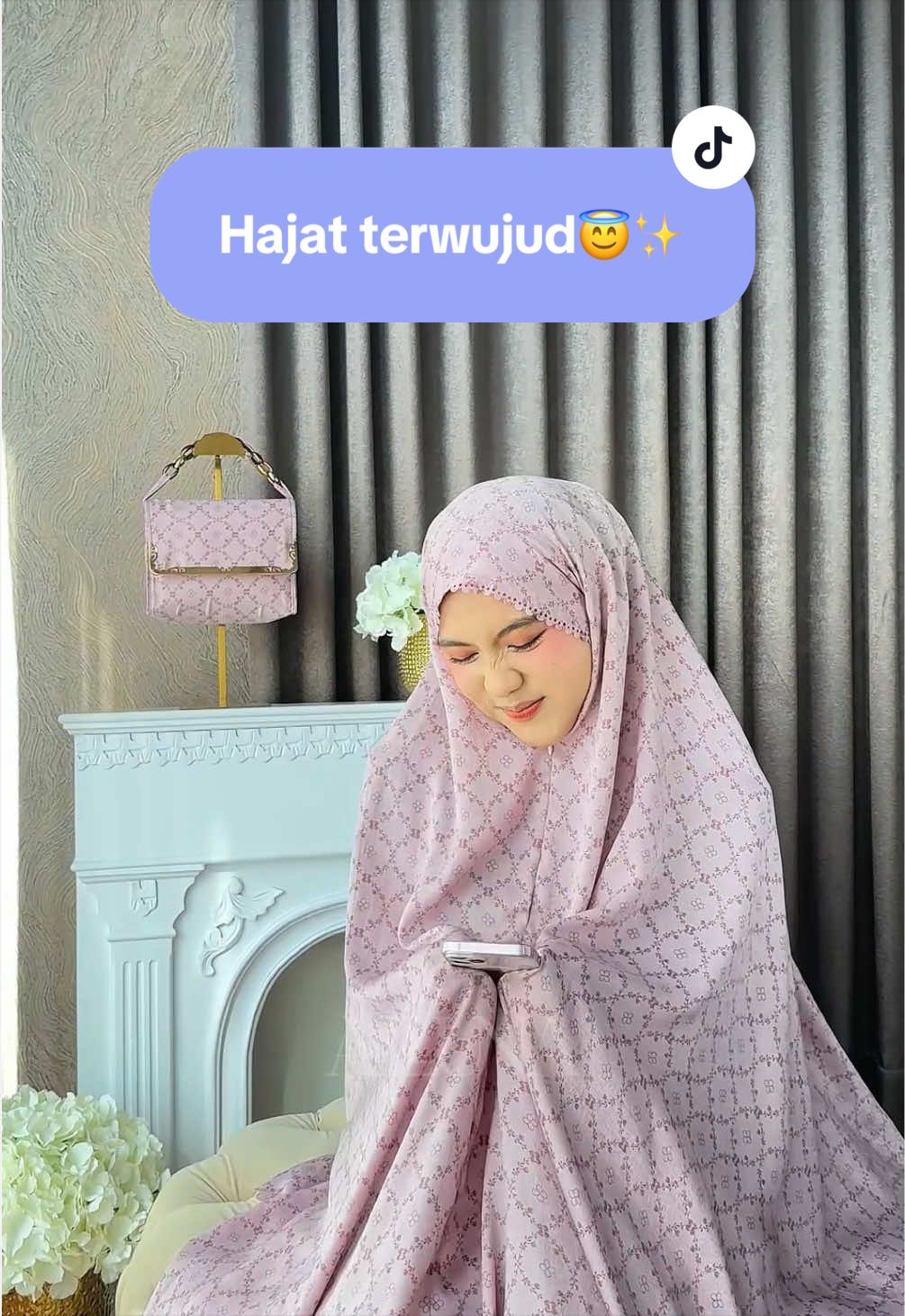 @Alluna