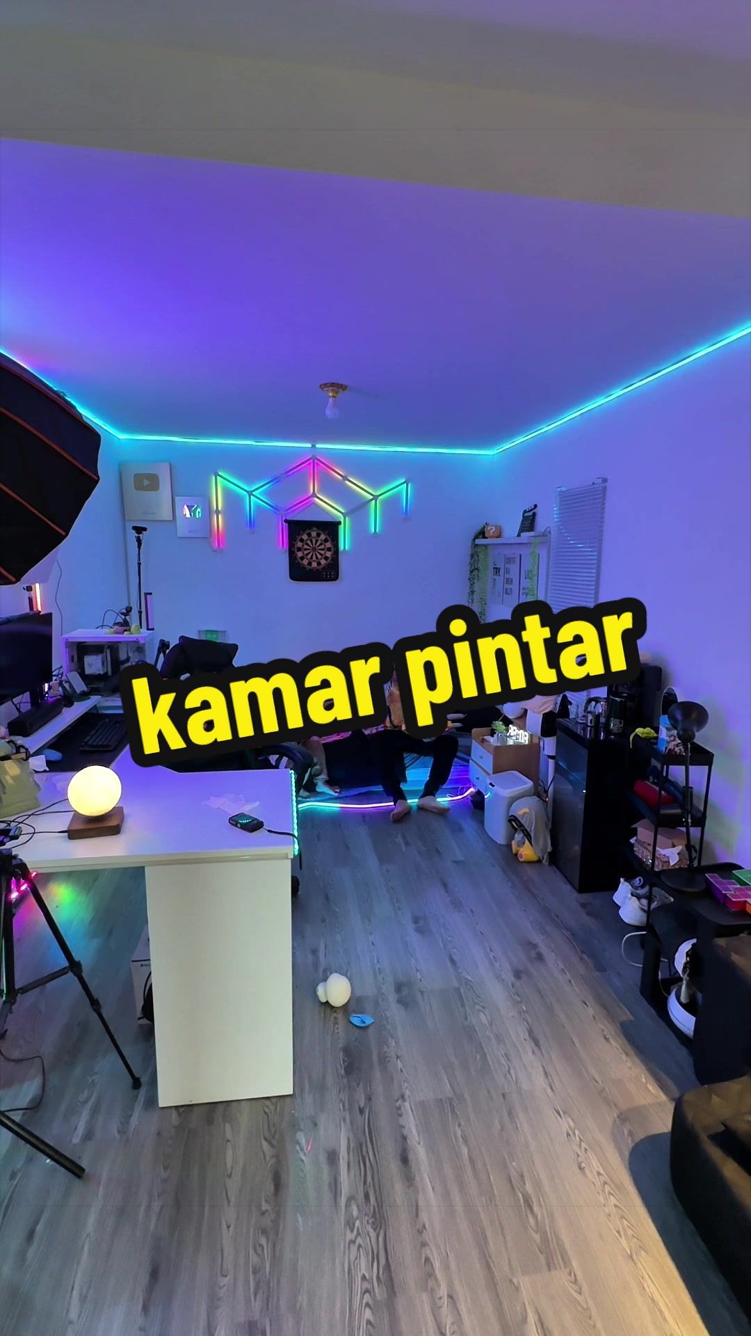 @Kamar Aesthetic