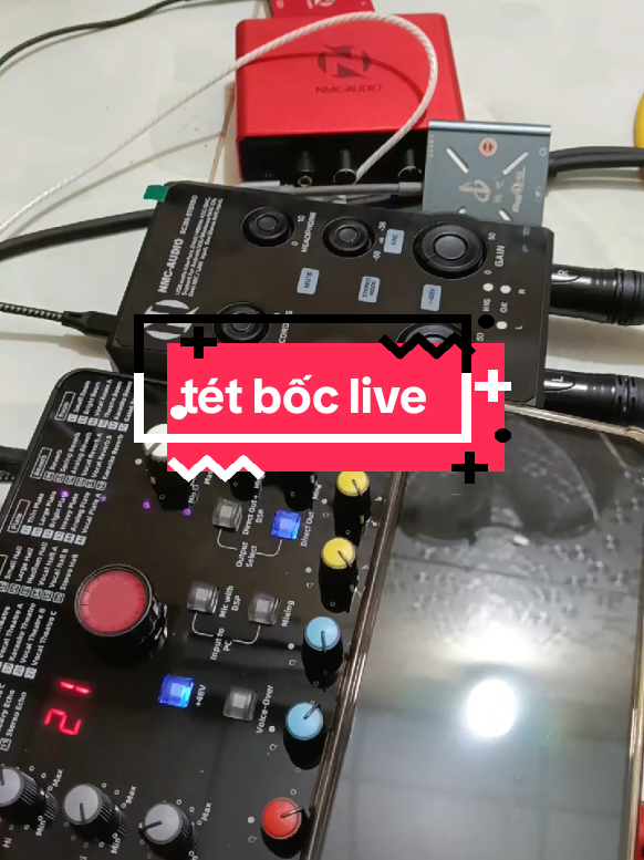 @HOÀNG LONG míc hát live