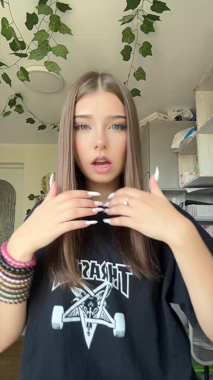 @Ніксі