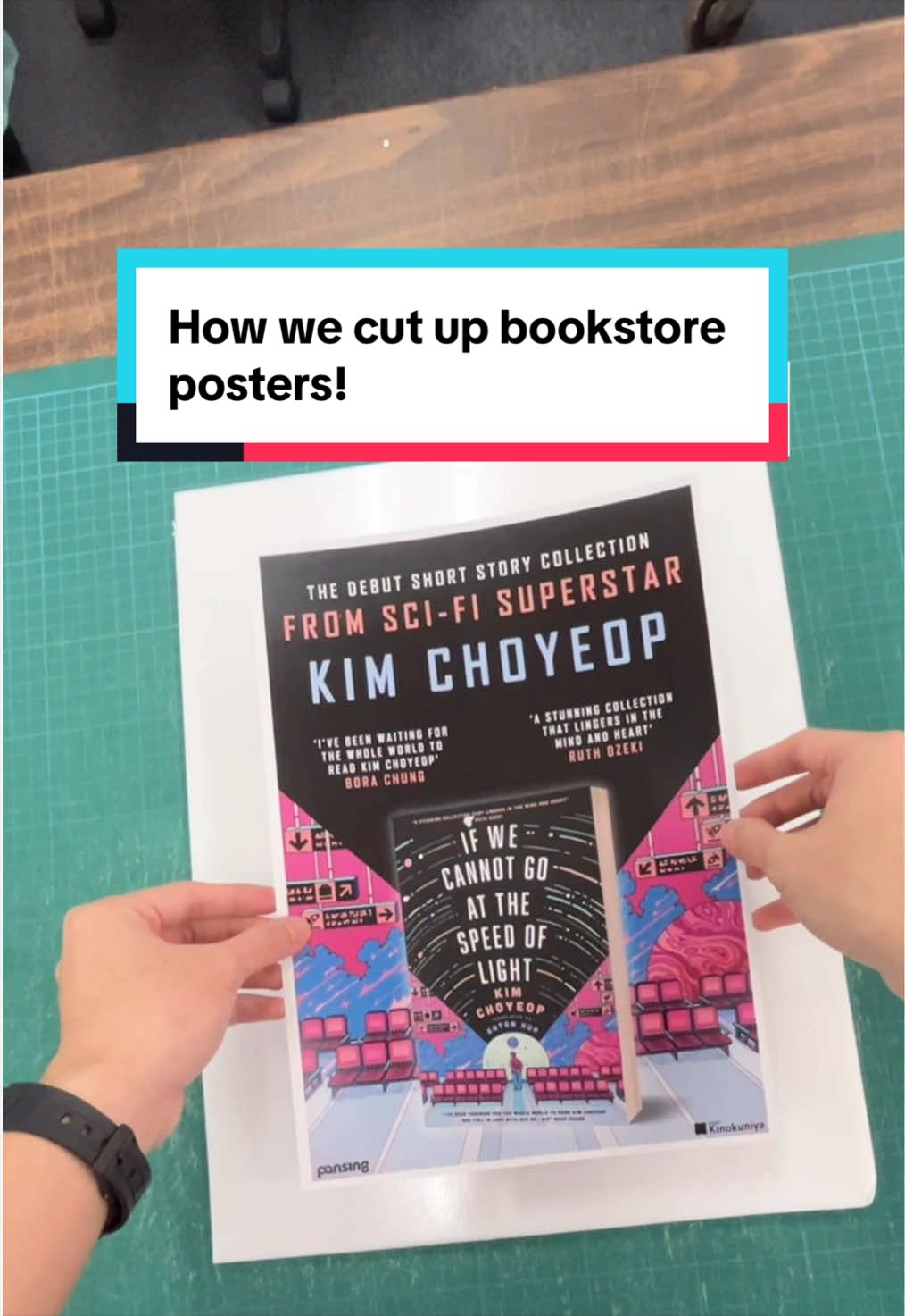 @DefinitelyBooks