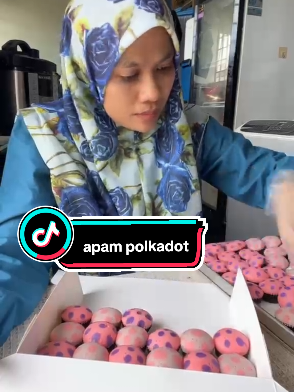 @wanie small kitchen