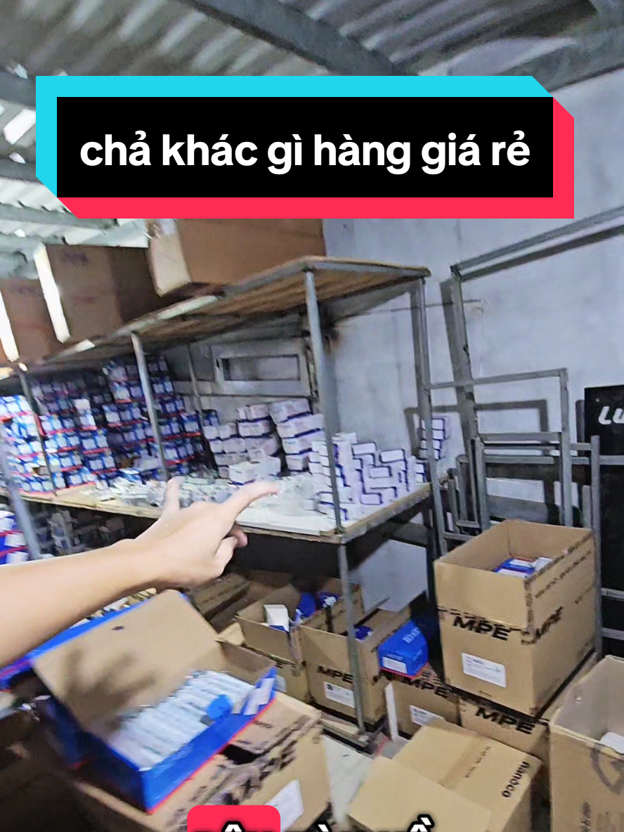 @THẰNG THỢ ĐỤNG
