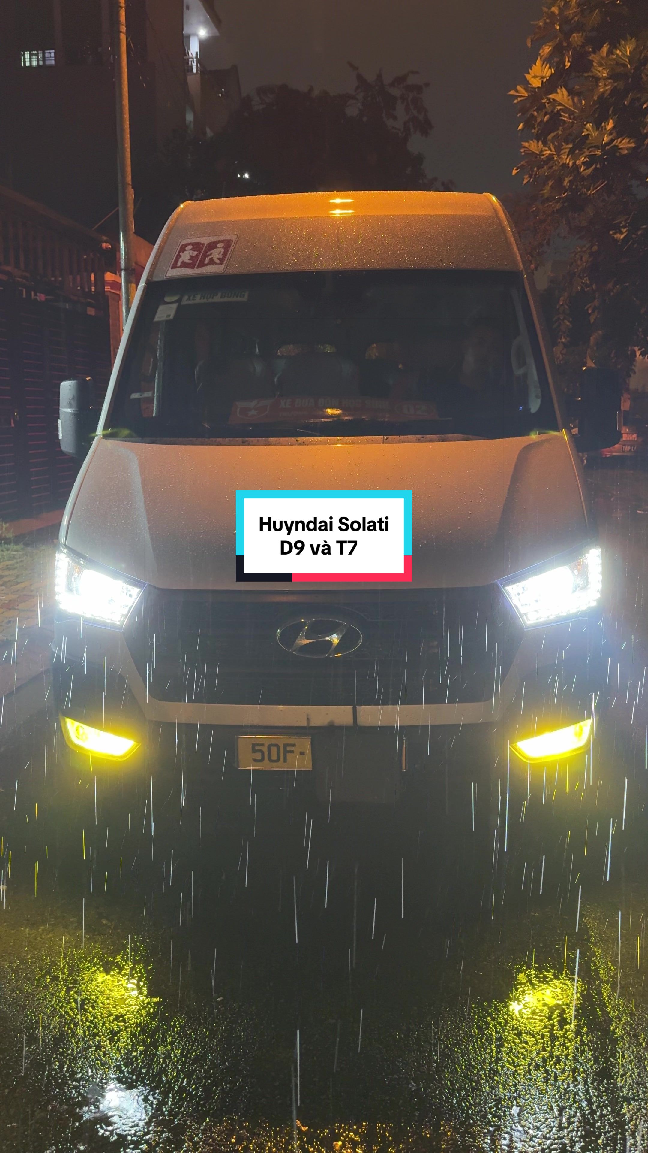 @Đ&Egrave;N LED D10