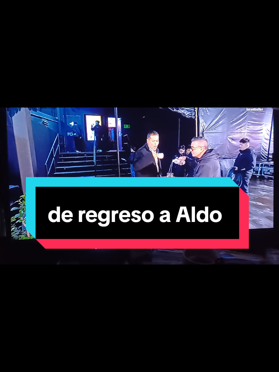 @Angie Perez Oficial 🤠🐓